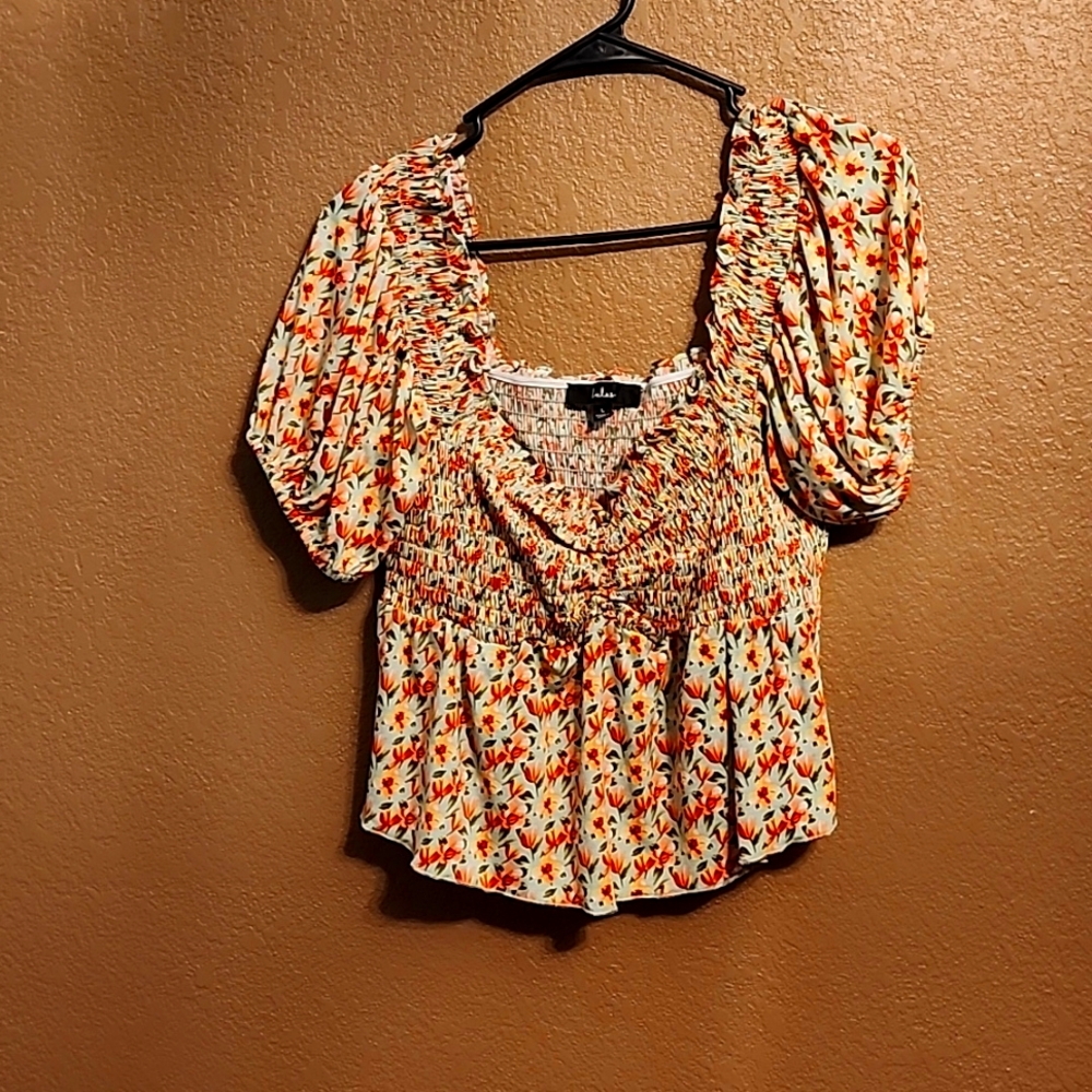Lulu's Green Floral large top